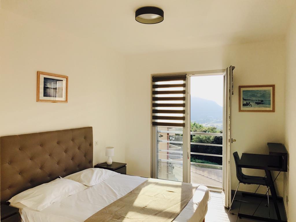 Casale A Figa Bianca Apartment Patrimonio Ngoại thất bức ảnh